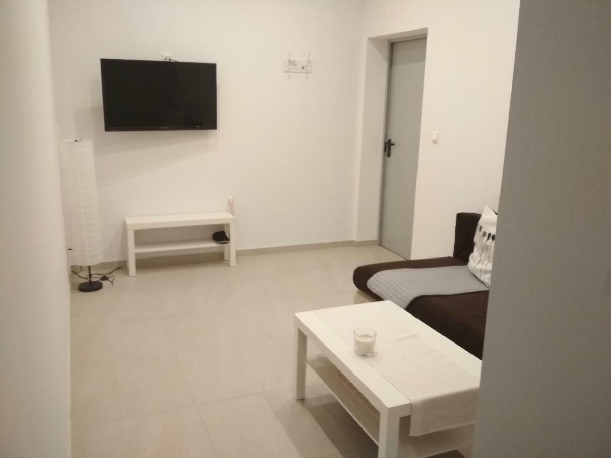 Apartament Scorpion Modlin Czosnow Exterior photo